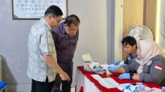 Petugas dan Warga Binaan Lapas Empat Lawang Jalani Tes Urine Bersama BNNK dan Puskesmas Tebing Tinggi