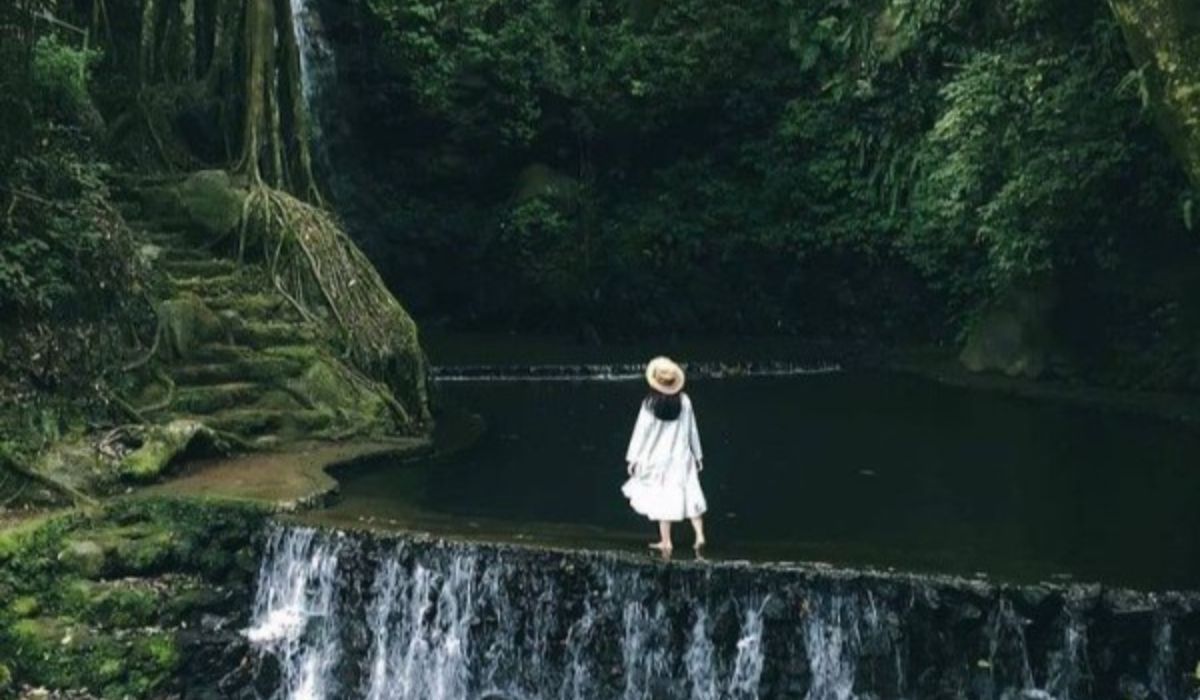 5 Air Terjun di Indonesia yang Terkenal dengan Legenda Bidadari Satunya Ada Di Lahat