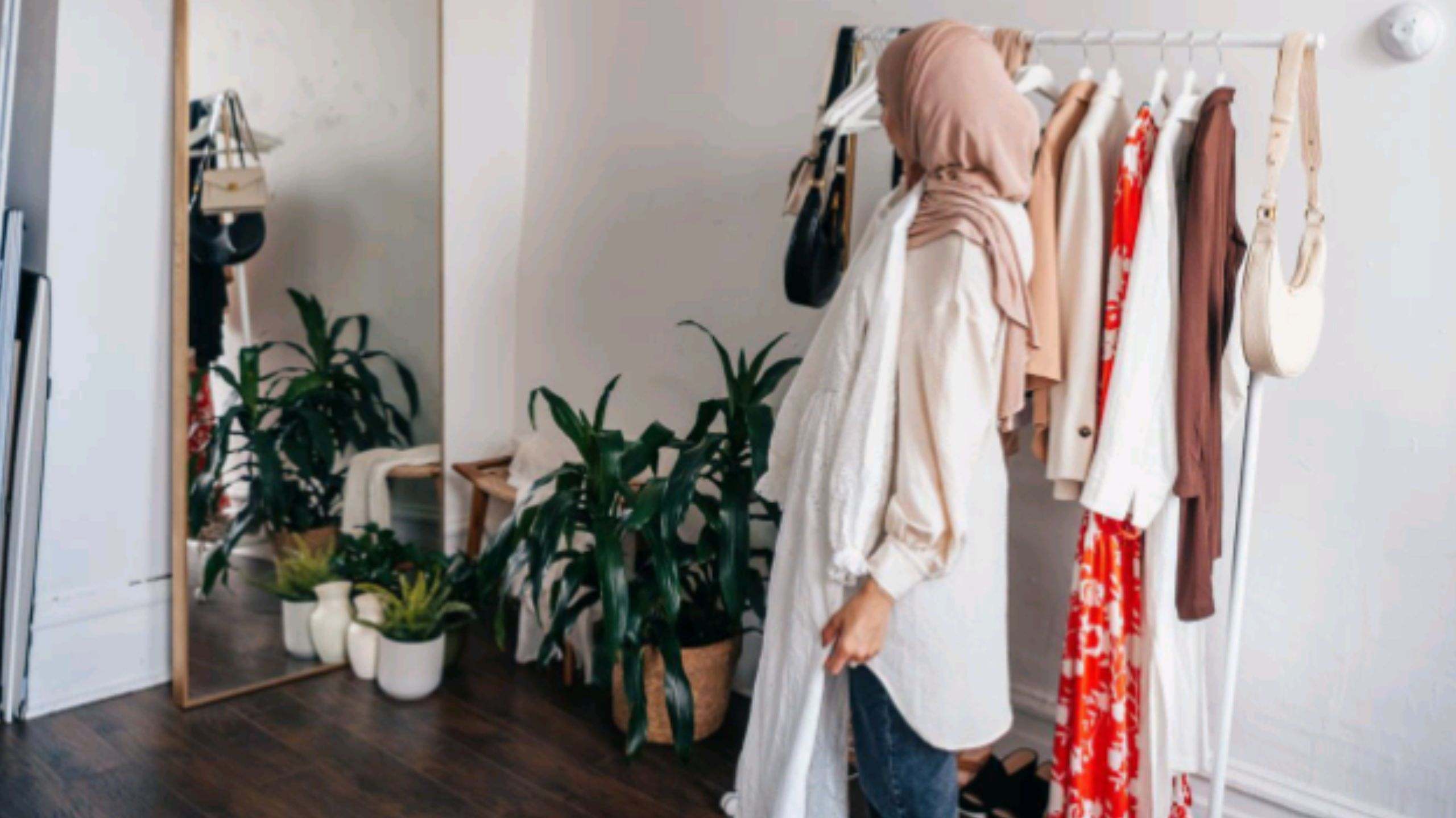 Inspirasi Dress Muslim Terbaru yang Nyaman dan Stylish