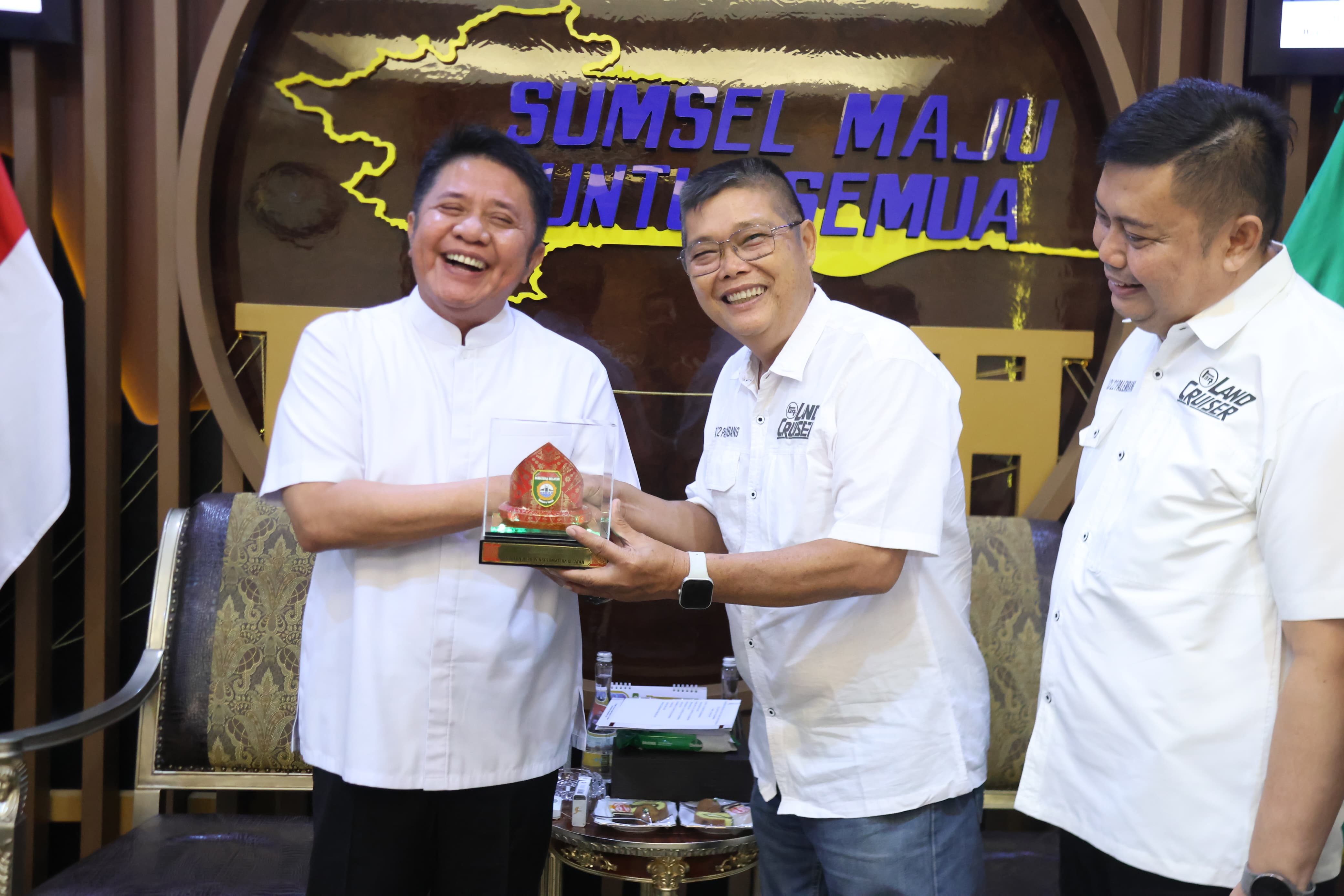 Gubernur Sumsel Lepas Rombongan TLCI Chapter 22 Palembang ke Jambore Nasional di Bandung