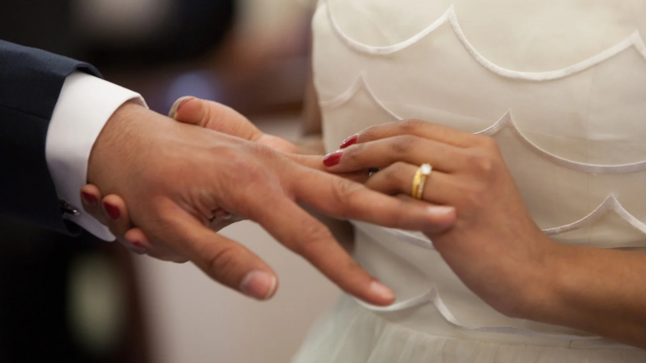 Kenapa Janda Lebih Enak Diajak Nikah? Berikut 4 Alasan Memilih Janda Bisa Menjadi Pilihan Bijak