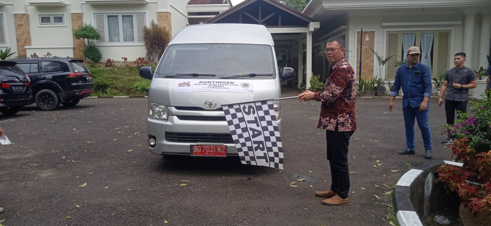 Ikuti HPN di Medan, Keberangkatan PWI Kota Pagaralam Dilepas Walikota