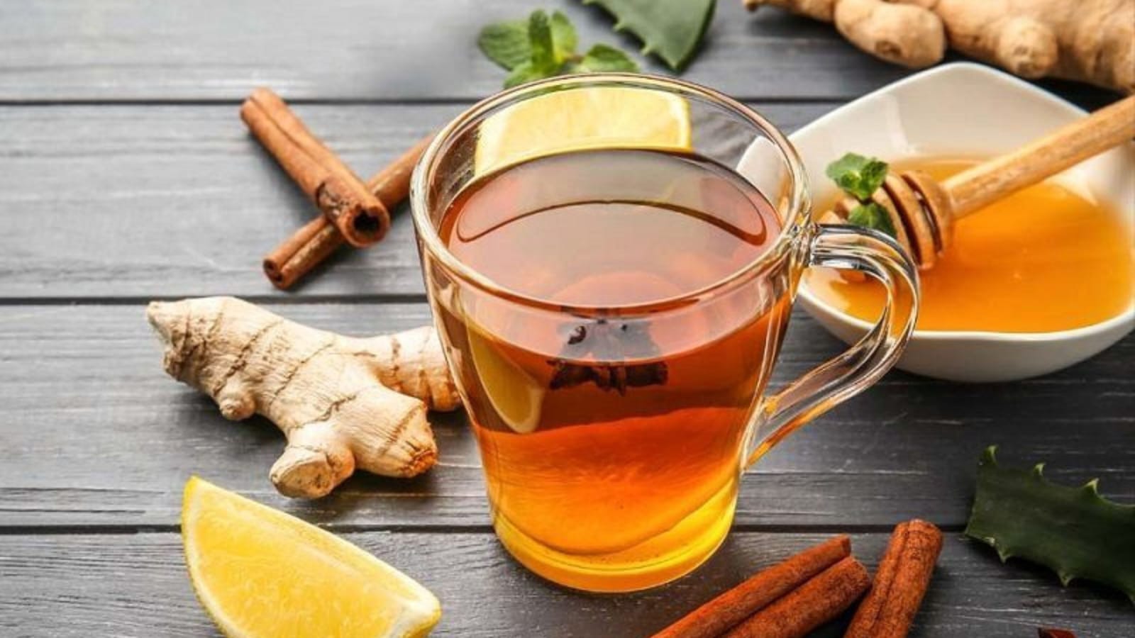 Tips dari dr. Zaidul Akbar untuk Mempertahankan Keseimbangan Haid dengan Minuman Herbal, Yuk Simak!