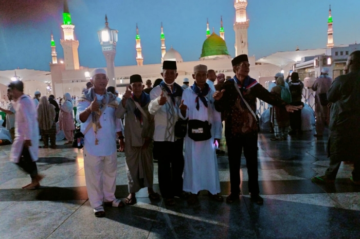 Kabar Terkini Jamaah Haji Empat Lawang, Kini Berada di Raudhah, Masjid Nabawi