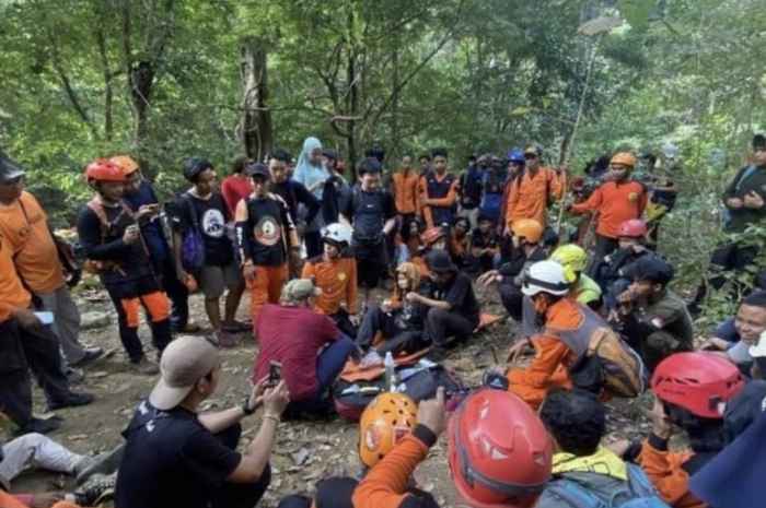 Cerita Dunia Mistis: Dika, Sang Pendaki yang Bertemu Putri dari Kerajaan Bunian di Jawa Barat