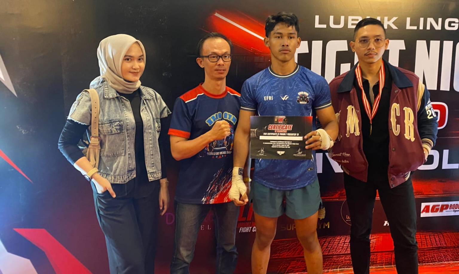 Atlit Boxing Empat Lawang Tampil Beringas, Menang TKO di Ronde Pertama