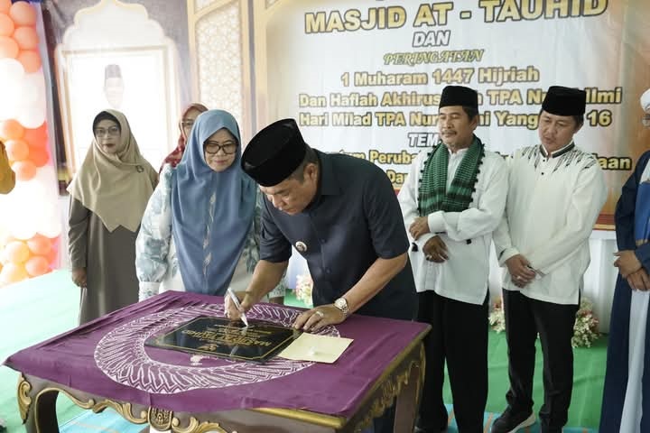 Bupati Muba Resmikan Masjid At-Tauhid di Sungai Angit, Tegaskan Peran Strategis Masjid bagi Umat