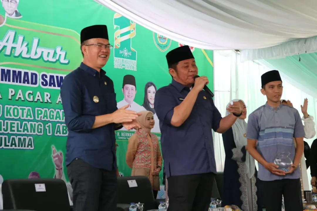 Penuhi Janji Politik, Fraksi PKS Apresiasi Program Umroh Gratis