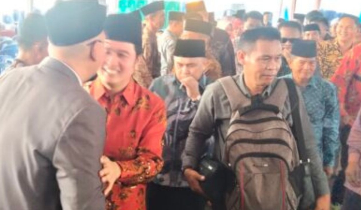 Yulius Maulana Hadiri Resepsi Pernikahan Harits dan Tian di Kota Lahat