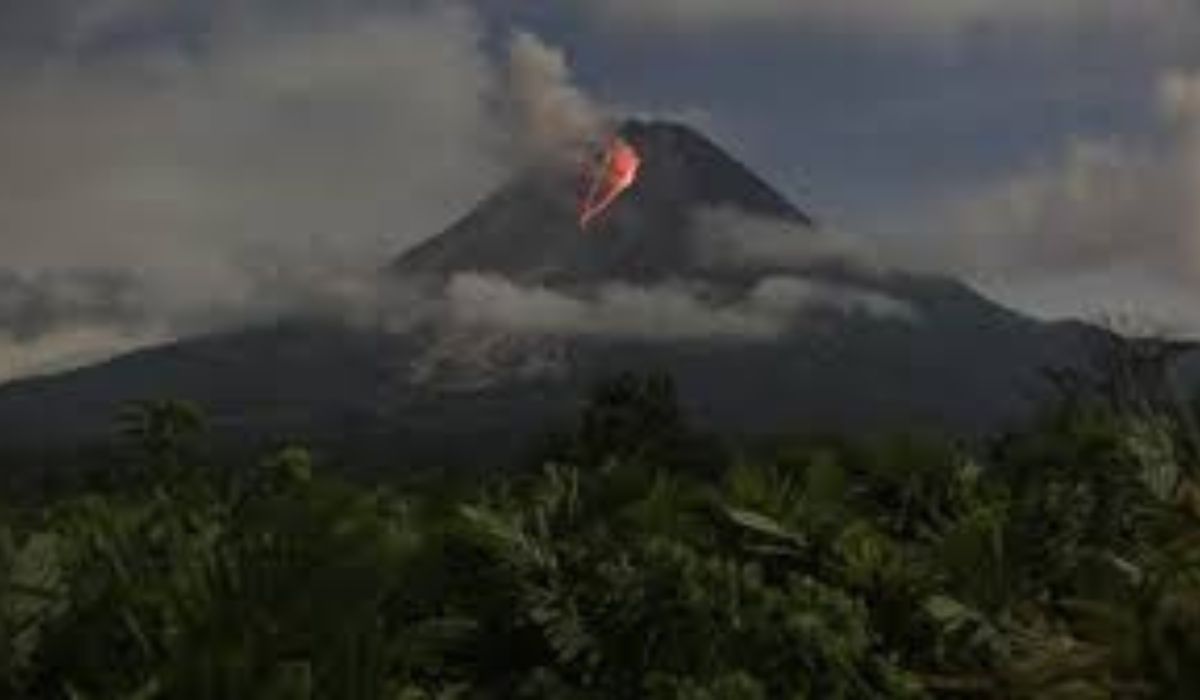Gunung Merapi: Pesona dan Daya Tarik Wisata Lava Tour Merapi