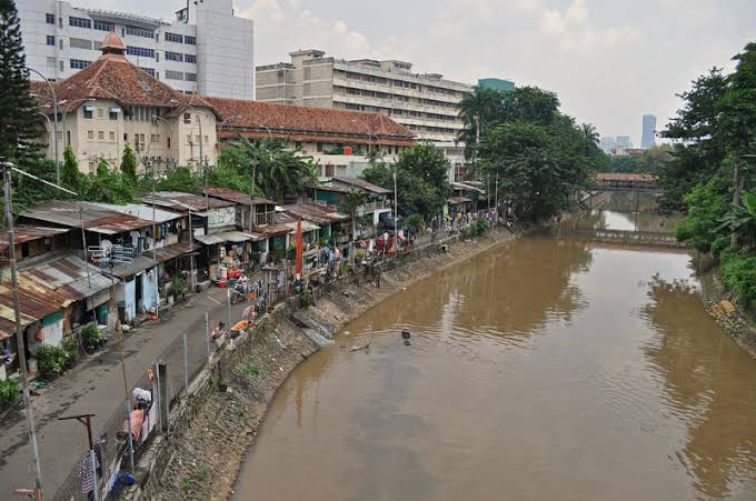 Sungai Jakarta, Memahami Sejarah dan Misteri Sungai yang Menyelusuri Ibukota Indonesia