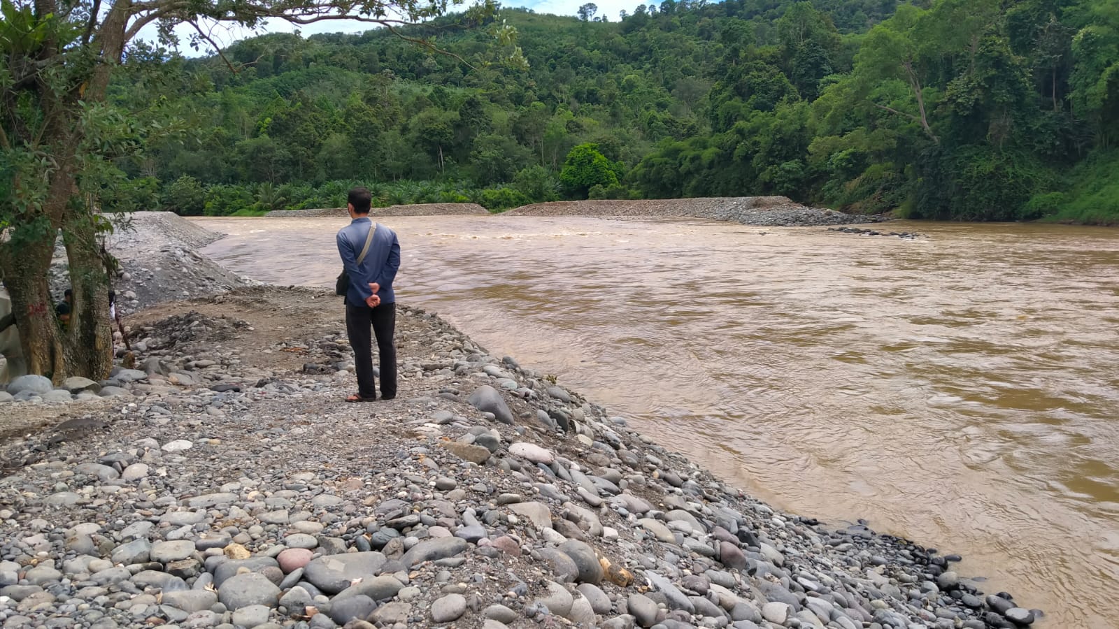 Warga Bantaran Diimbau Waspada Luapan Sungai