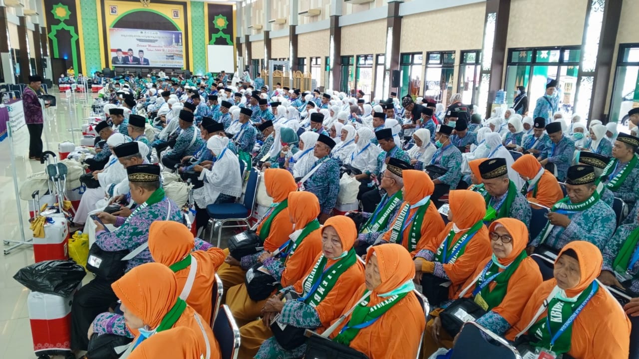 6 Jamaah Calon Haji Tertunda Keberangkatan, Satu Diantanya Asal Empat Lawang