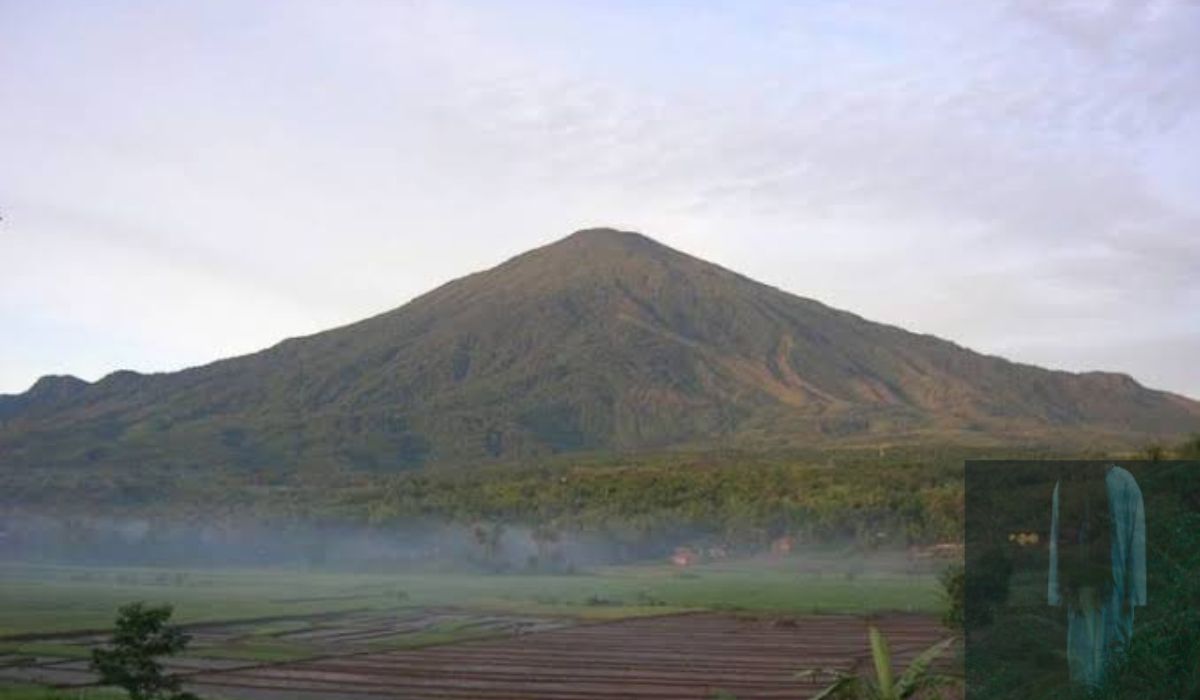 Misteri Gunung Ciremai: Antara Keindahan Alam dan Kisah Mistis