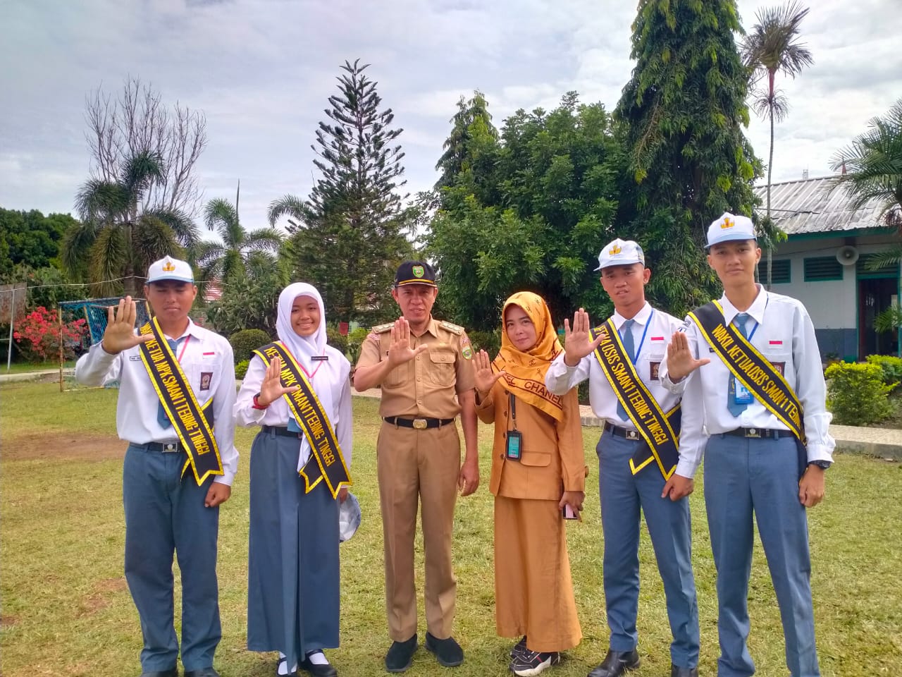 Duo Agung Nahkodai OSIS SMA Negeri 1 Tebing Tinggi