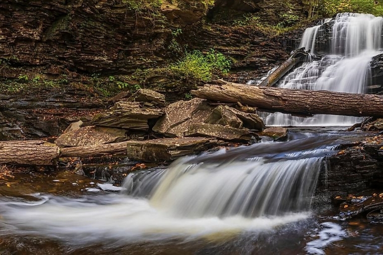 Liburan Anti-Mainstream di Taman Negara Pennsylvania: Keindahan yang Bakal Bikin Kamu Jatuh Cinta!