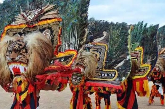 Mengungkap Asal Usul Reog Ponorogo, Kesenian Bersejarah Nan Megah