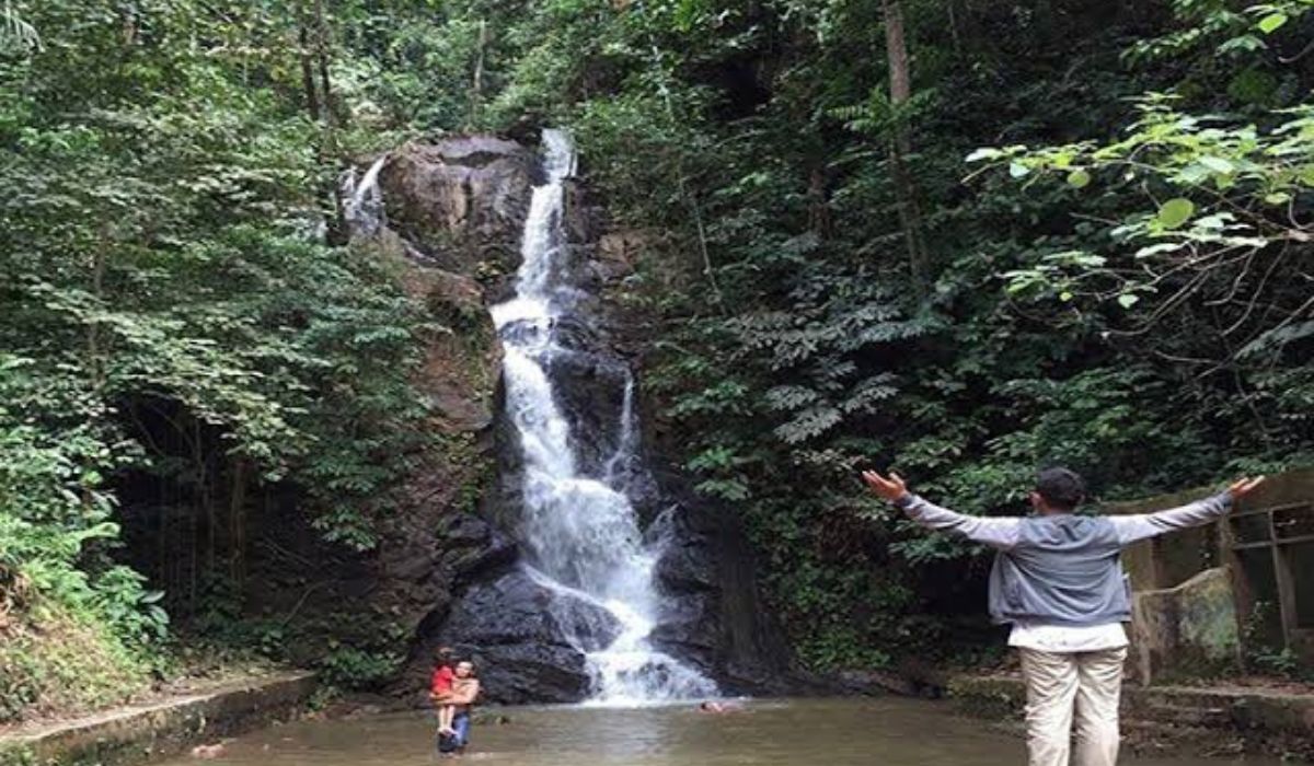 Air Terjun Tegan Kiri: Suara Tangisan Gadis Kecil yang Menambah Misteri