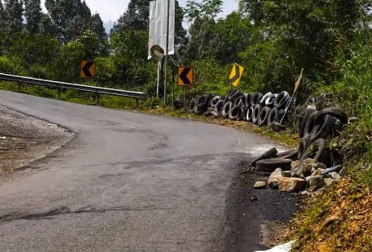 Misteri Hantu Pengantin Gentayangan di Tanjakan Panganten, Jalan Raya Pakenjeng-Pamulihan