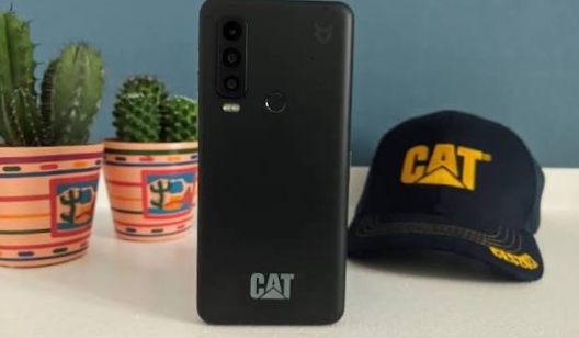 CAT S75, HP Tahan Banting dengan Kamera Stabil dan Konektivitas Satelit