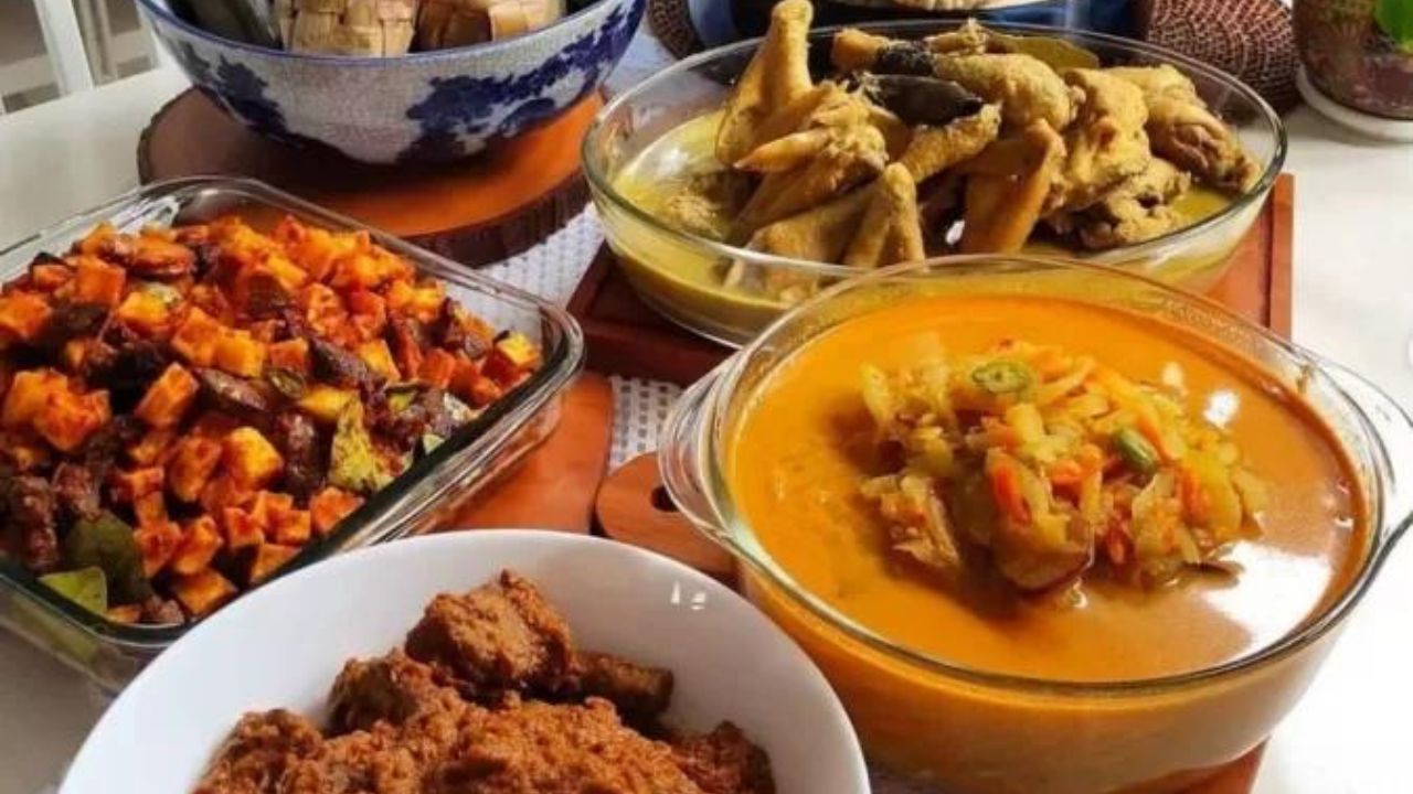 Opor Ayam: Menu Praktis dan Lezat untuk Lebaran