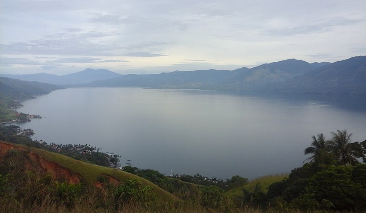 Misteri Tersembunyi di Balik Keindahan Danau Singkarak: Mitos, Legenda, dan Realitas