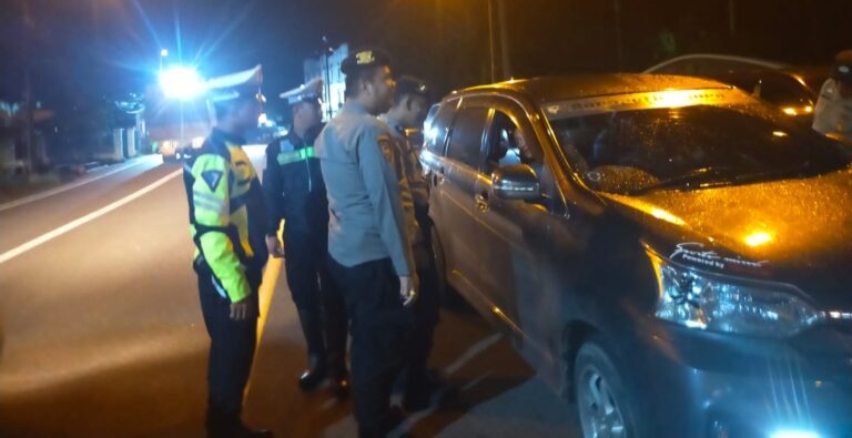 Rutin Gelar Patroli Malam Hari