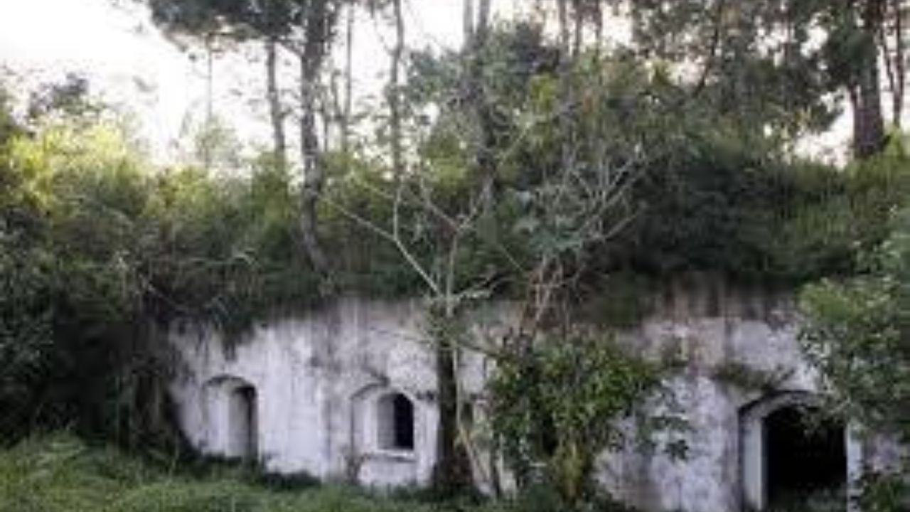 Misteri Benteng Tua Gunung Putri Lembang, Jejak Peninggalan Era Kolonial Belanda