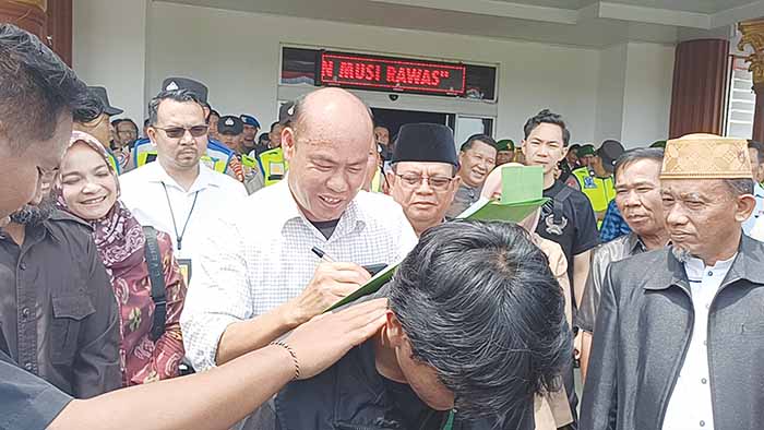 Massa Kader HMI Datangi DPRD Musi Rawas, Sampaikan 10 Tuntutan: Begini Respons Firdaus Cik Olah