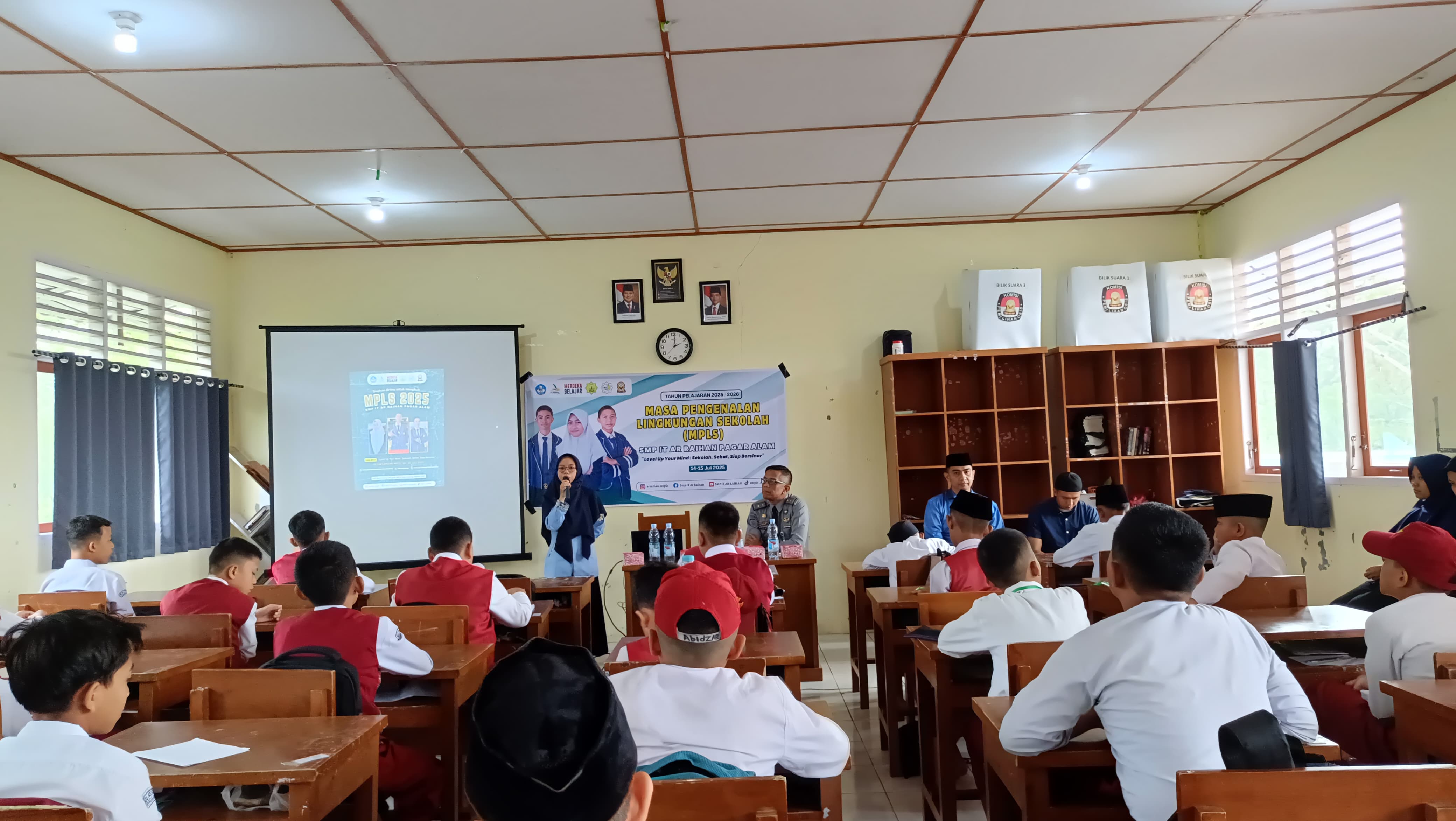 Patut Dicontoh! Bapas Lahat Sosialisasikan Bahaya Bullying dan Aspek Hukumnya di SMP IT Ar Raihan Pagar Alam