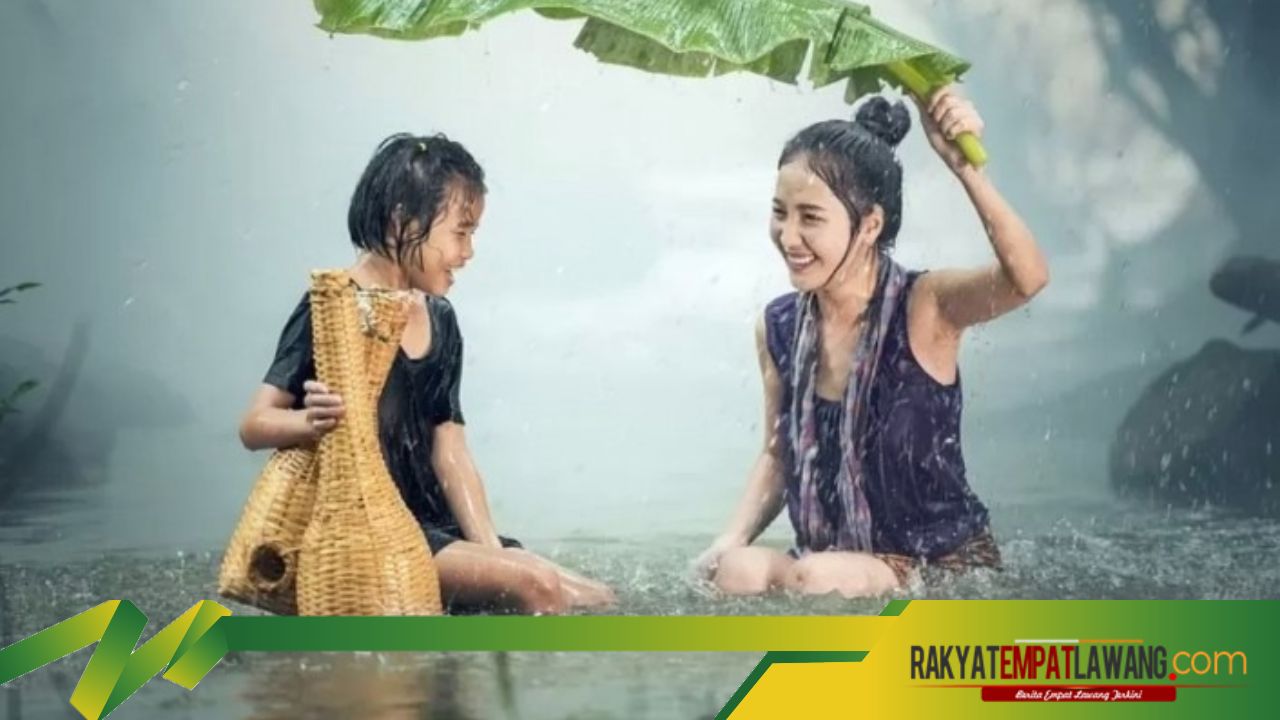 Antara Mitos dan Fakta: Kebenaran tentang Air Hujan bagi Kulit dan Rambut