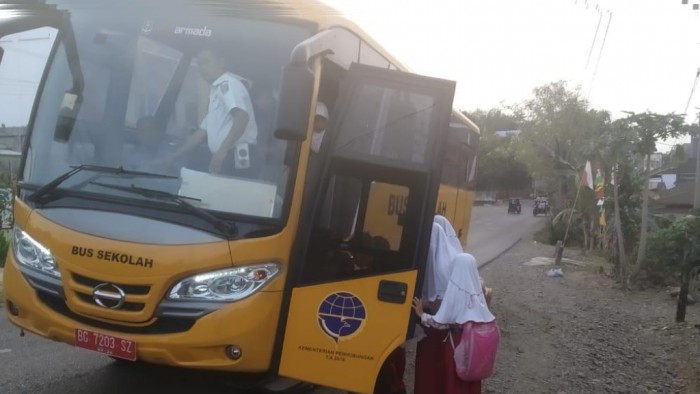 Upayakan Pengembangan Bus Sekolah