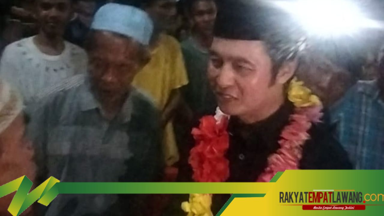 Waktu Boleh Malam, Antusias Warga Tiga Desa Sambut Calon Bupati Lahat, Yulius Maulana Tidak Kunjung Padam