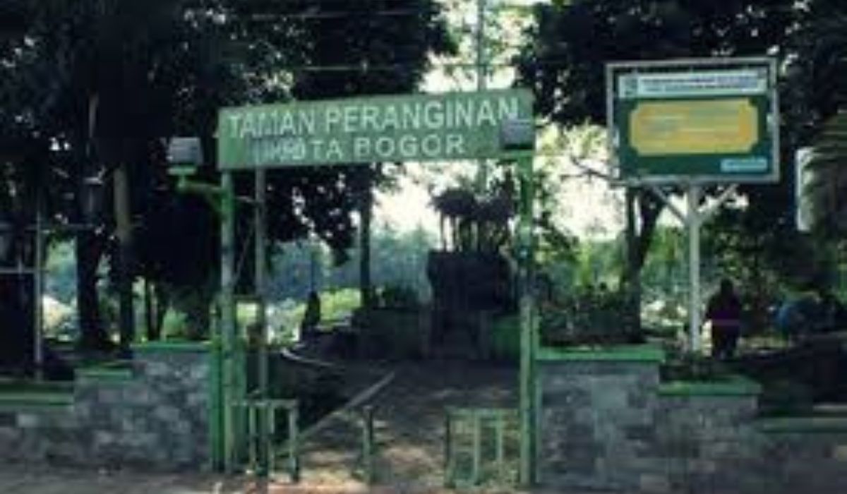 Menikmati Keindahan Taman Peranginan di Kota Bogor