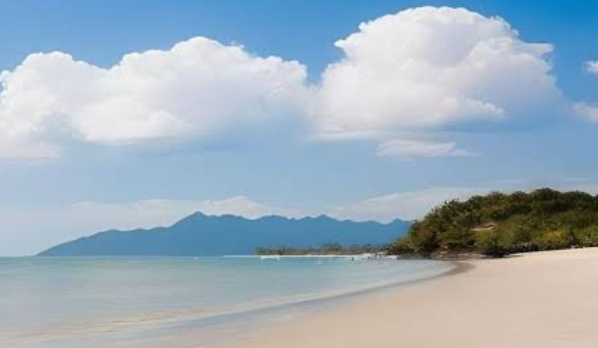Pantai Cermin Medan Mengulik Keindahan Alam yang Angker