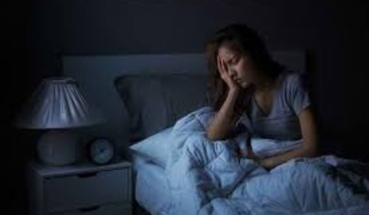 Alasan Terbangun Tengah Malam Tak Bisa Tidur Lagi: Begini Penyebabnya