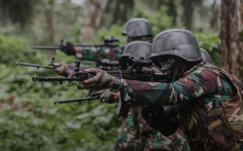 Evakuasi Penyerangan Pos TNI, 4 Gugur 6 Alami Trauma