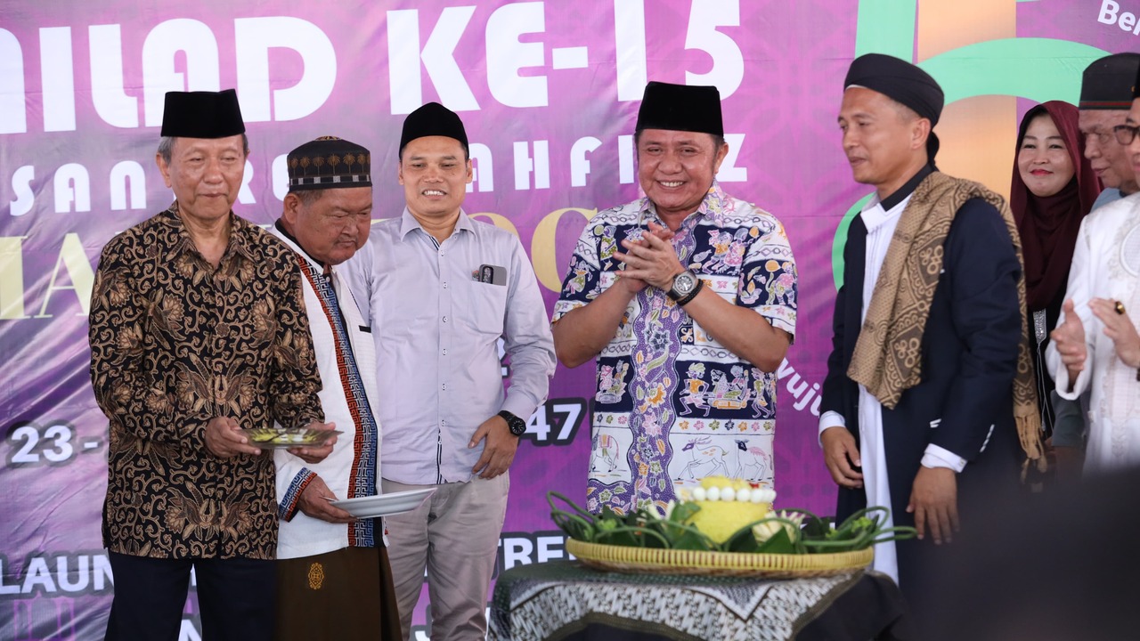 Gubernur Herman Deru Apresiasi Peran Ponpes Kiai Marogan Bangun SDM Berakhlak di Sumsel