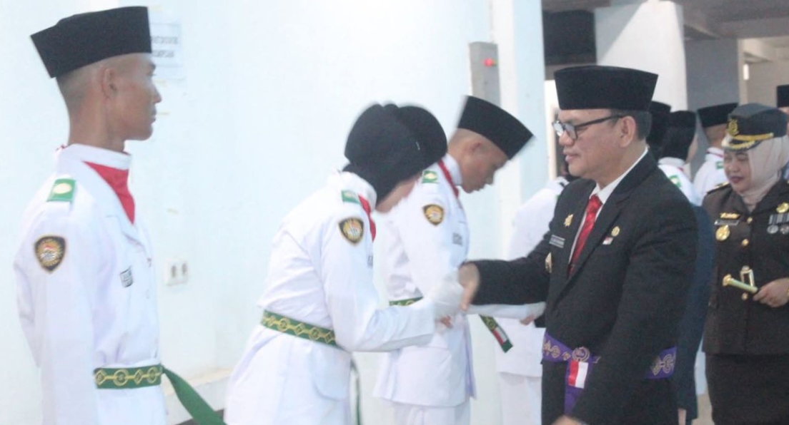 Joncik Kukuhkan Paskibraka Empat Lawang: Tugas Mulia untuk Harumkan Daerah dan Tanamkan Nasionalisme