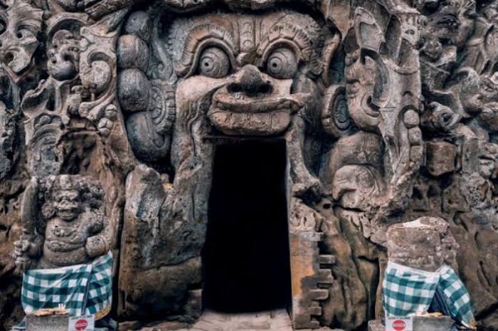 Candi Goa Gajah, Mengungkap Misteri Situs Pura Bersejarah di Bali