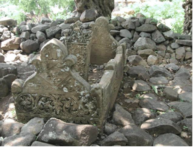 Banyak yang Belum Tahu! Ini Misteri Makam Kuno di Gunung Padang, Ada Apa?