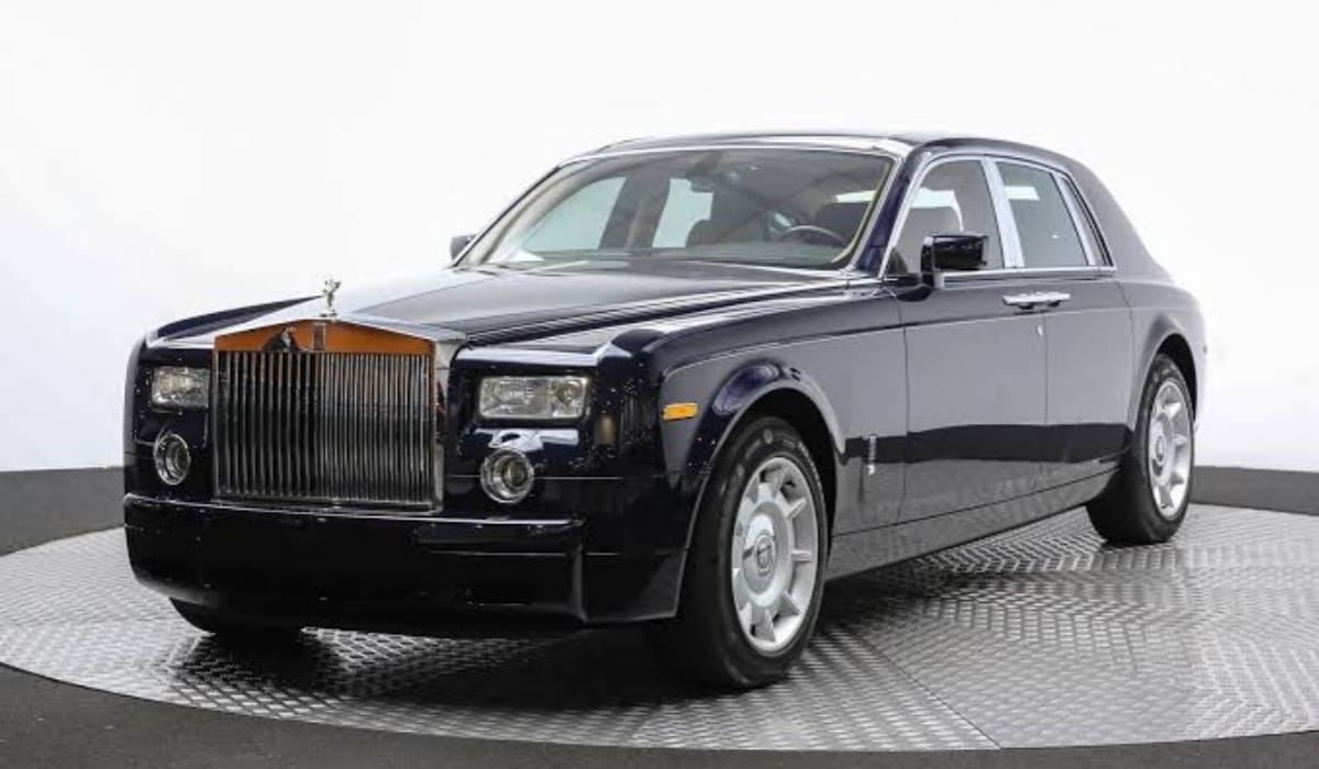 Rolls-Royce Phantom 2004: Mobil Mewah dengan Biaya Servis Mengejutkan