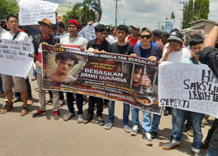 Ratusan Warga Babatan Geruduk Polres Empat Lawang, Tuntut Pembebasan Jimi Suganda dan Usut Dugaan Kekerasan