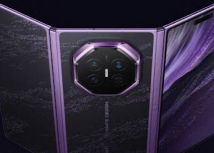 Huawei Mate XT 2 Naik Harga, Krisis Memori Bikin HP Lipat Tiga Makin Mahal