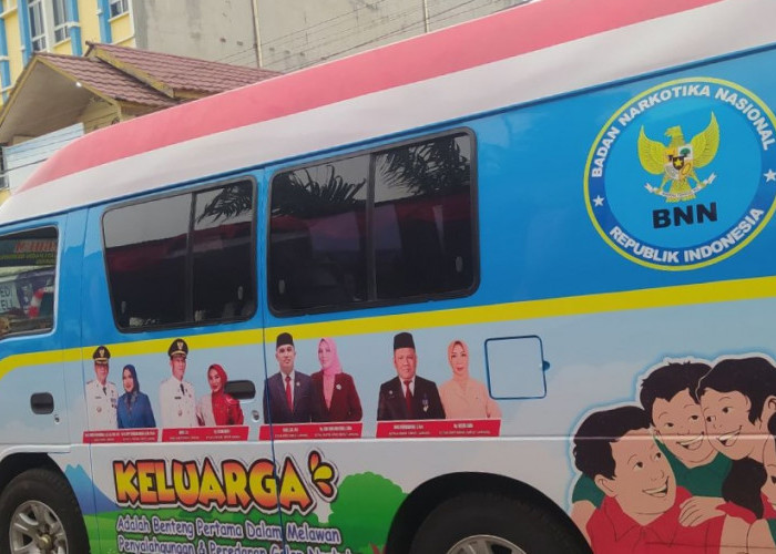 BNNK Empat Lawang Meriahkan Karnaval HUT RI ke-80 dengan Mobil Hias Anti Narkoba