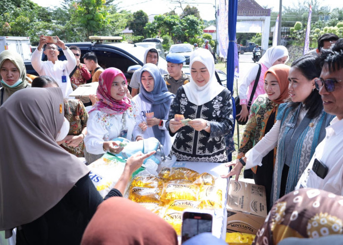 Operasi Pasar Ramadhan 2025 di Palembang Resmi Dibuka, Warga Sambut Antusias