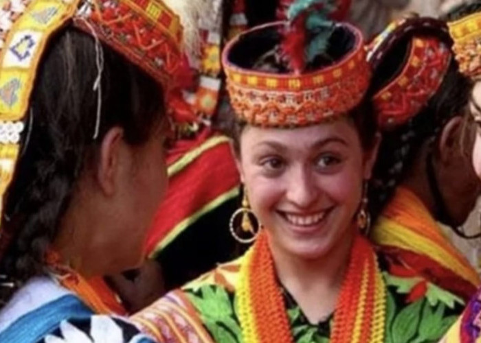 Tradisi Aneh Suku Kalash Pakistan: Lulus Isolasi, Pria dan Wanita Bebas Cari Pasangan