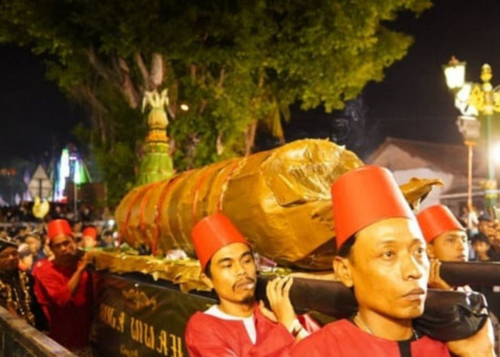 Tradisi Rebo Pungkasan: Sejarah yang Melekat hingga Kini