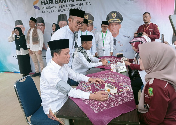 Wabup Empat Lawang A. Rifai Jadi Irup Upacara Hari Santri, Ajak Santri Kawal Indonesia Menuju Peradaban Dunia