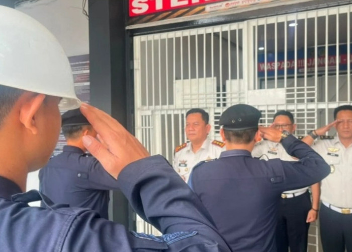 Kalapas Reza Yudhistira Pimpin Serah Terima Regu Pengamanan, Tekankan Disiplin dan Kewaspadaan
